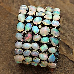 	OPAL COLLECTION